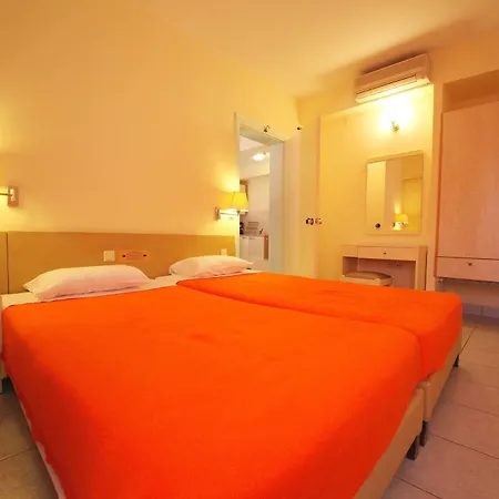 Pavlos Hotel