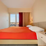Pavlos Hotel 2*