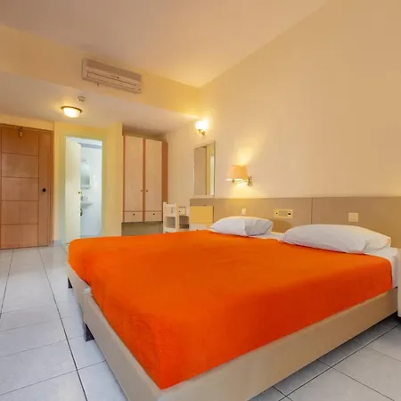 Hotel Pavlos 2*