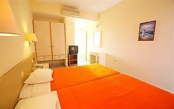 Hotell Pavlos 2*